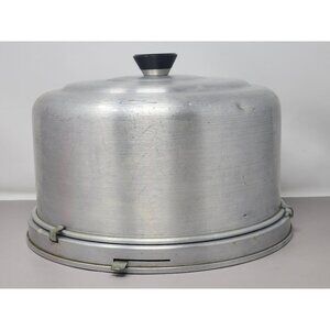 Vintage‎ Mirro Aluminum Cake Carrier With Black Knob Handle & Latching Base